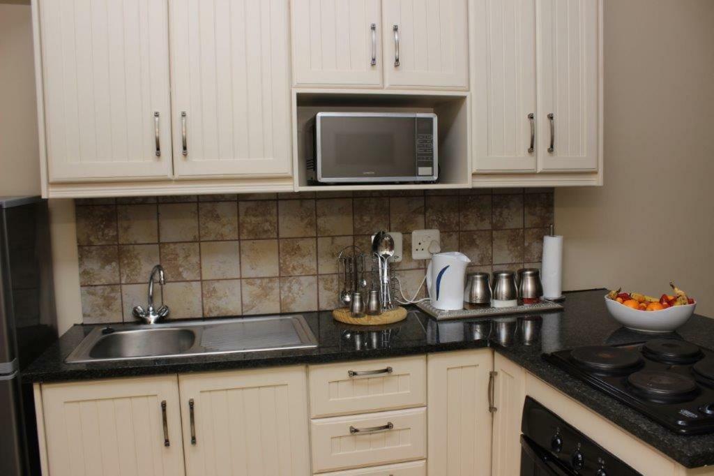 Apartamento Reliwave Pty Ltd Bloemfontein Exterior foto
